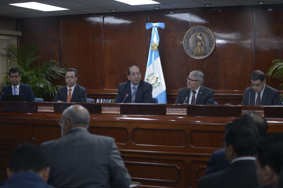 Directivos del Banguat dieron a conocer la nueva metodología con la que medirán el crecimiento económico. (Foto: Wilder López/Soy502)