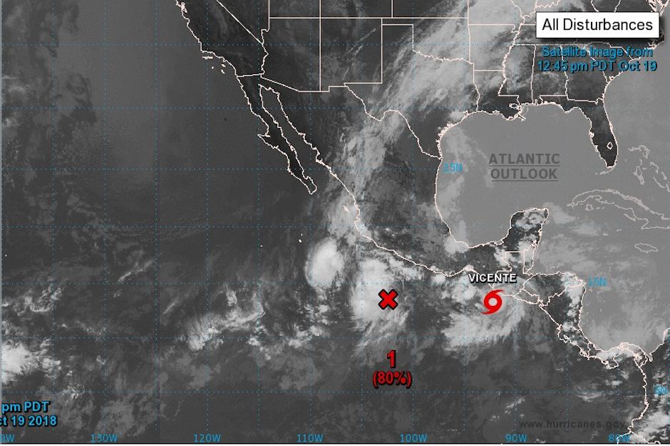 La depresión tropical 23-E se convirtió en tormenta durante la tarde de este viernes. (Imagen: Conred)