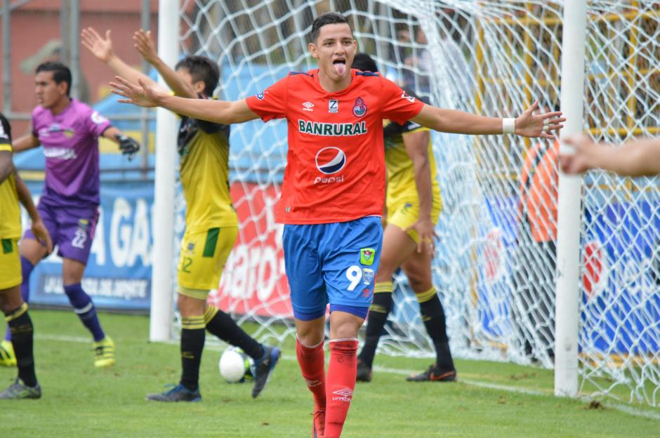 Municipal enfrentó a Deportivo Petapa en el estadio del Trébol. (Foto; Rudy Martínez/Soy502)