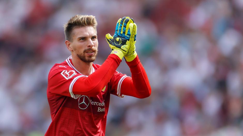 Zieler es el autor del autogol más insólito de la jornada en Alemania. (Foto: AFP)
