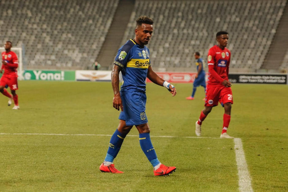 El jugador del Cape Town, de la liga sudafricana, perdió la cabeza y agredió a un rival de forma evidente. (Foto: Agencias)