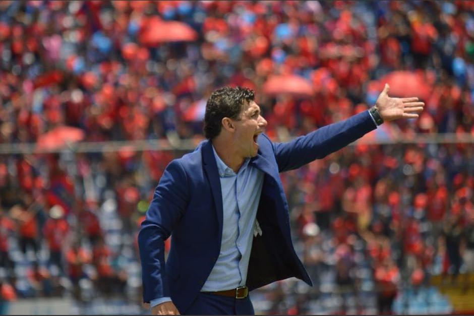 El entrenador de los Rojos cuenta con la confianza de los directivos. (Foto: Rudy Martínez/Soy502)