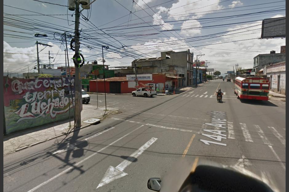 El motorista resultó herido durante el percance. (Foto: Google Maps)