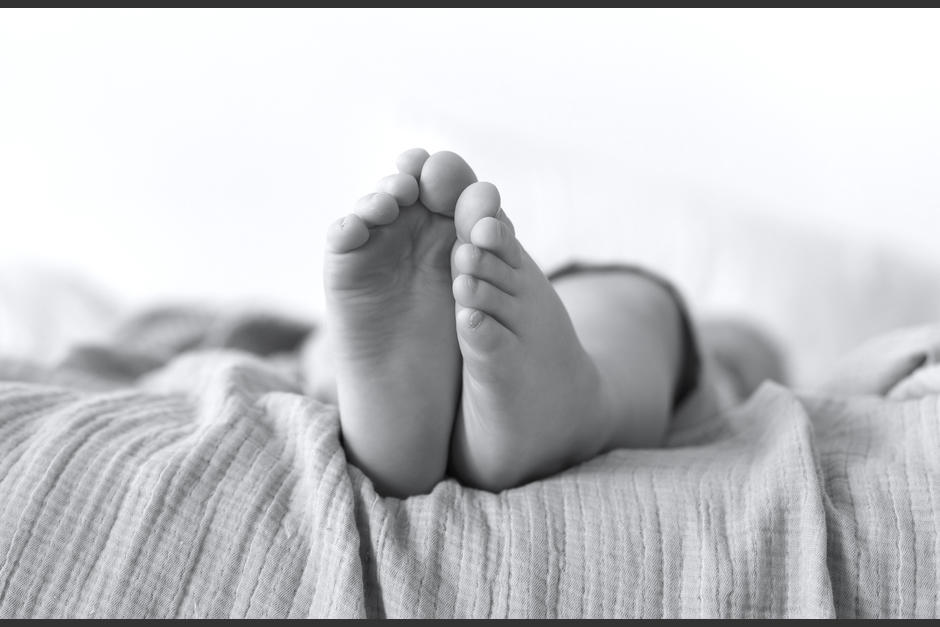 El menor no pasaba los seis meses de vida cuando una explosión le provocó la muerte. (Foto: Freepik)