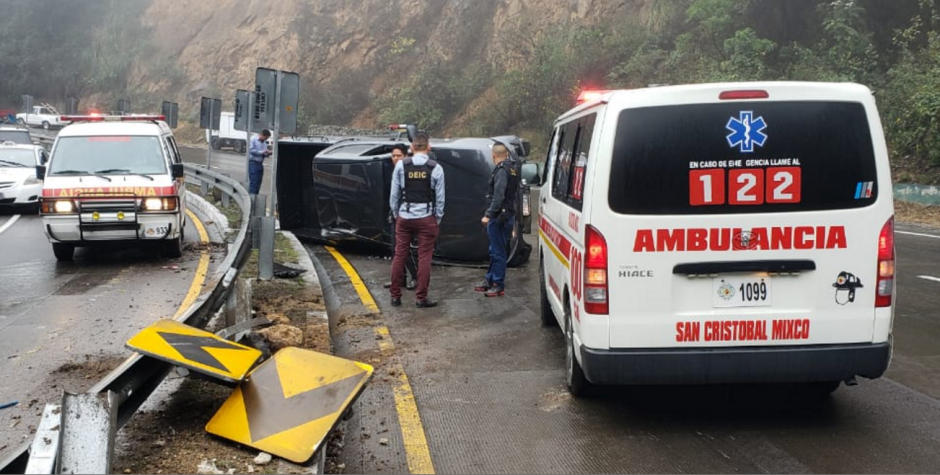 El accidente es uno de los varios que se registraron esta mañana. (Foto: Bomberos Voluntarios) 