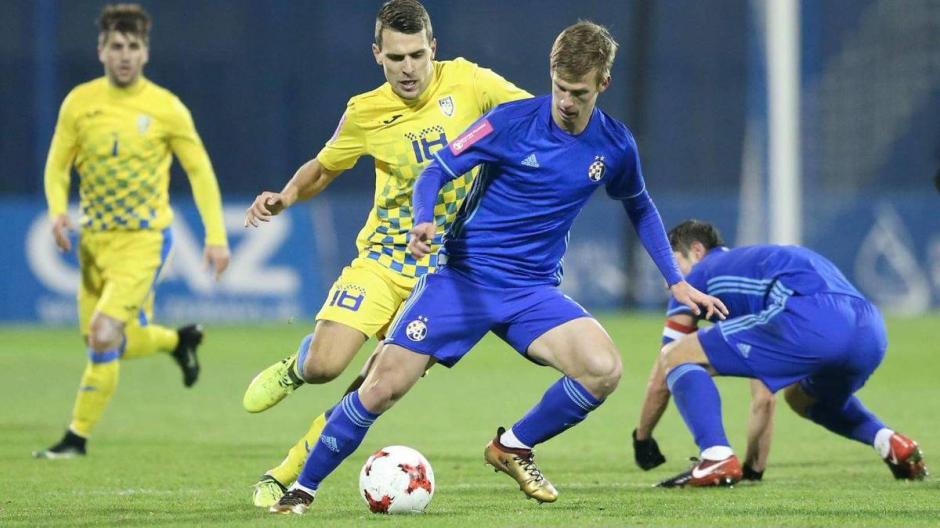 Dani Olmo futbolista del Dinamo Zagreb es el objetivo del Barcelona y el Real Madrid. (Foto: AFP)