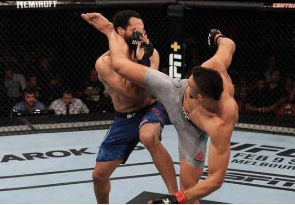 El brasileño Johnny Walker noqueó a su rival en solo 15 segundos. (Foto: Captura de video)