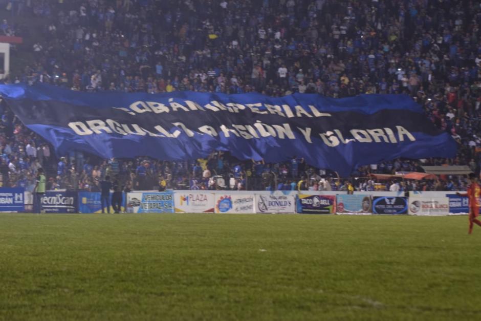 Cobán vive su fiesta por el título de copa. (Foto: Alex Catún/Soy502)