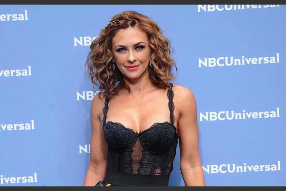 Aracely Arámbula demostró con su cuerpazo con el reto de Ana Bárbara. (Foto: MSN) 