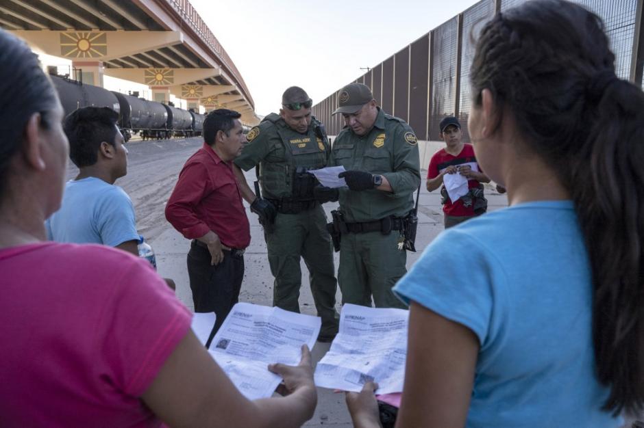 La situación para las personas que buscan asilo en Estados Unidos se complicada cada vez más. (Foto: AFP)