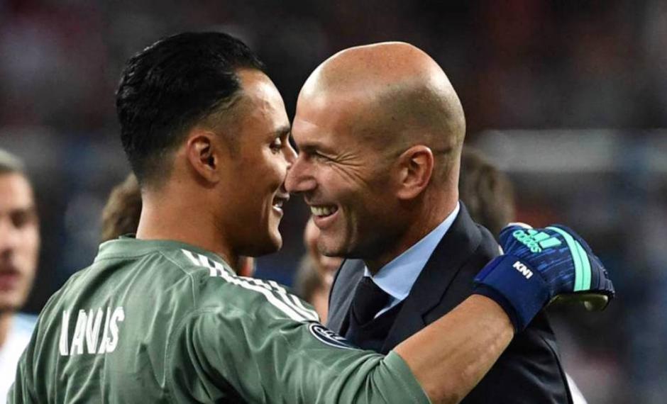 Zinedine Zidane y Keylor Navas sostuvieron una conversación para aclarar la situación dentro del Real Madrid. (Foto: Diario AS)