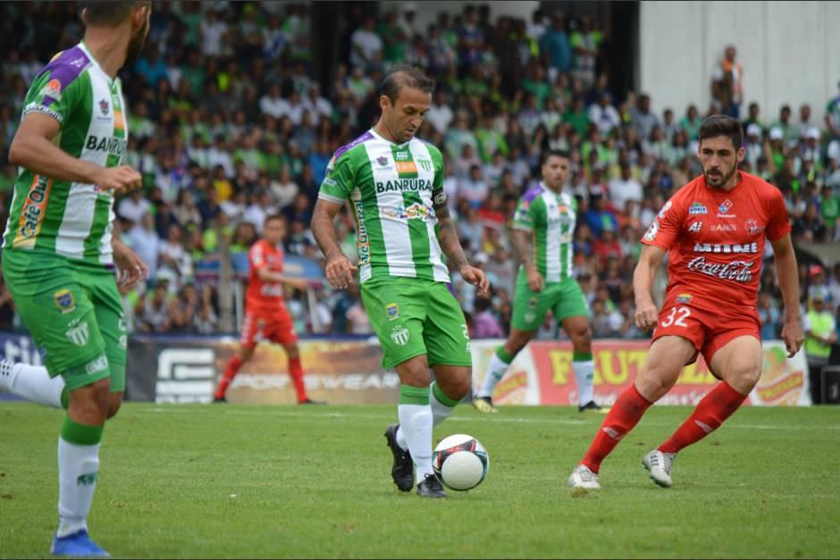 José "El Moyo" Contreras fue citado por la ANADO para ser notificado sobre un posible caso dopaje. (Foto: Soy502)