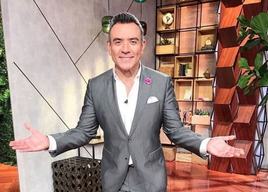 Héctor Sandarti voló como Buzz Light Year por un momento. (Foto: Instagram) 