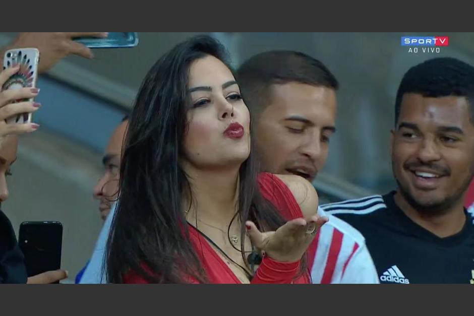 La mujer cautivó a todos en un partido de la Copa América. (Foto: Twitter/Gol Caracol) 
