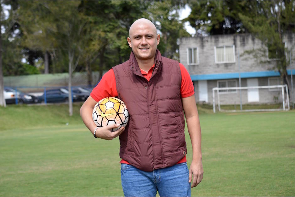 Roberto Cóbar volverá a las canchas muy pronto. (Foto: Rudy Martínez/Soy502)