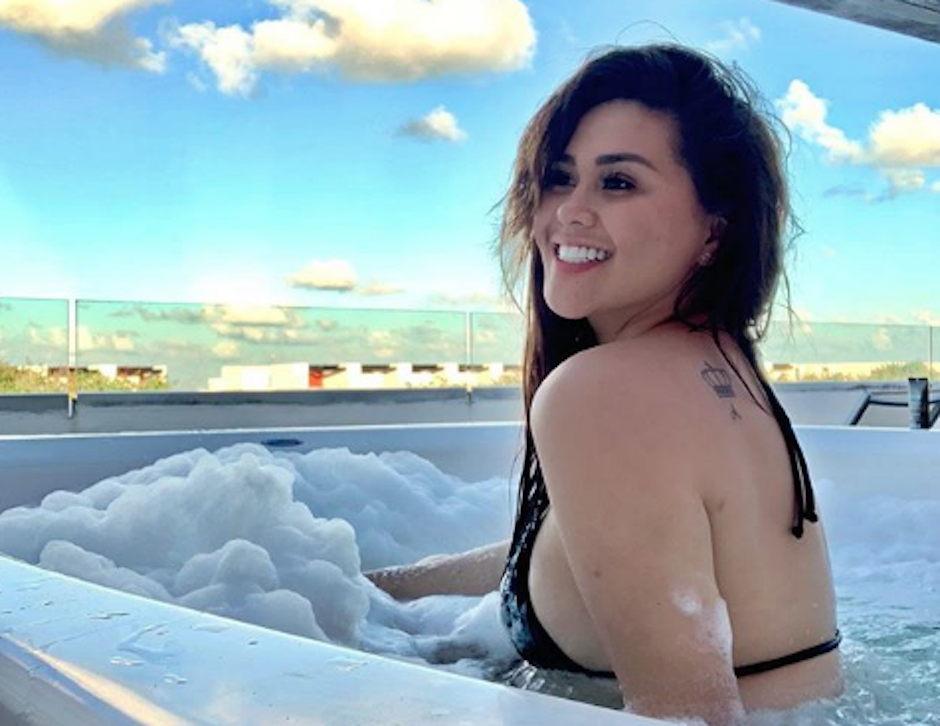 Gomita fascina a sus seguidores bailando reguetón en diminuto bikini. (Foto: Instagram)