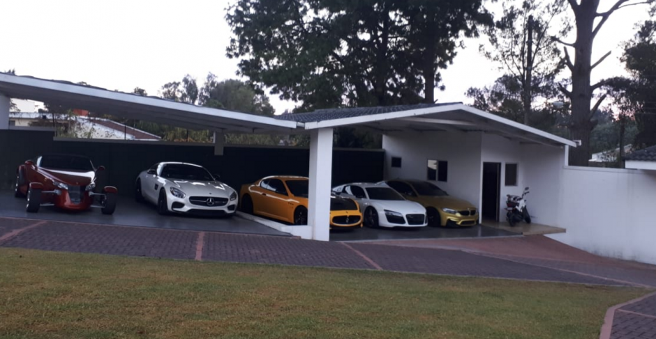 La PNC efectúa varios allanamientos en busca de presuntos narcotraficantes. (Foto: PNC) 