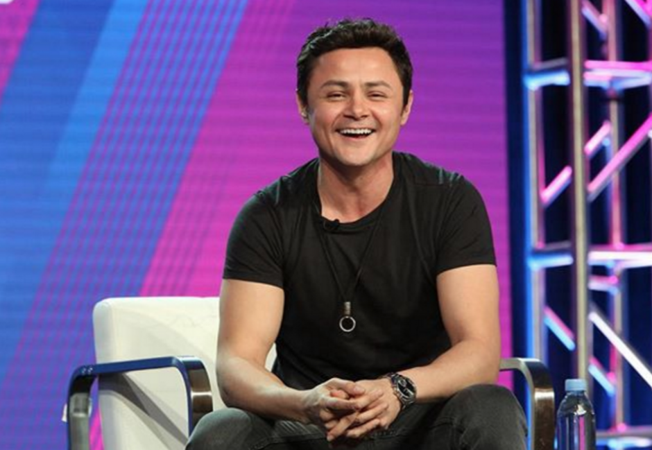 El actor guatemalteco Arturo Castro hizo una donación a una escuela de niñas en la Capital. (Foto: Arturo Castro) 