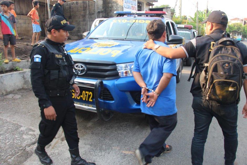 El Ministerio Público (MP) señala a ocho policías de colaborar para la supuesta banda criminal "Los Patrones" (Foto: PNC)