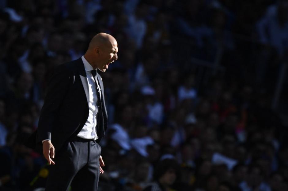 Zidane en el pasado incluso lo llamó por teléfono personalmente. (Foto: AFP)