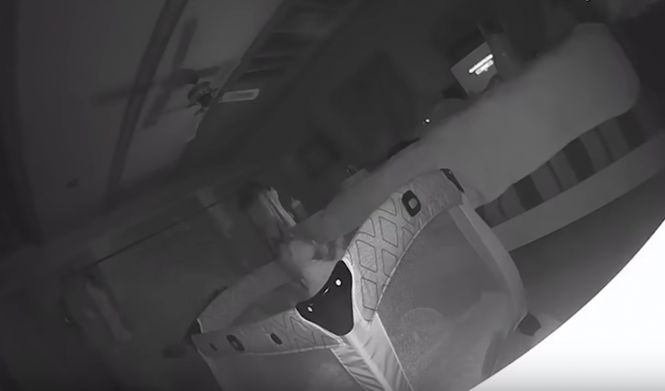 Pareja asegura que un fantasma se acercó a la cuna de su hija. (Foto: captura) 