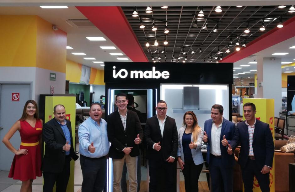 Tiendas Elektra presentó la nueva línea de estilo europeo. (Foto: cortesía)