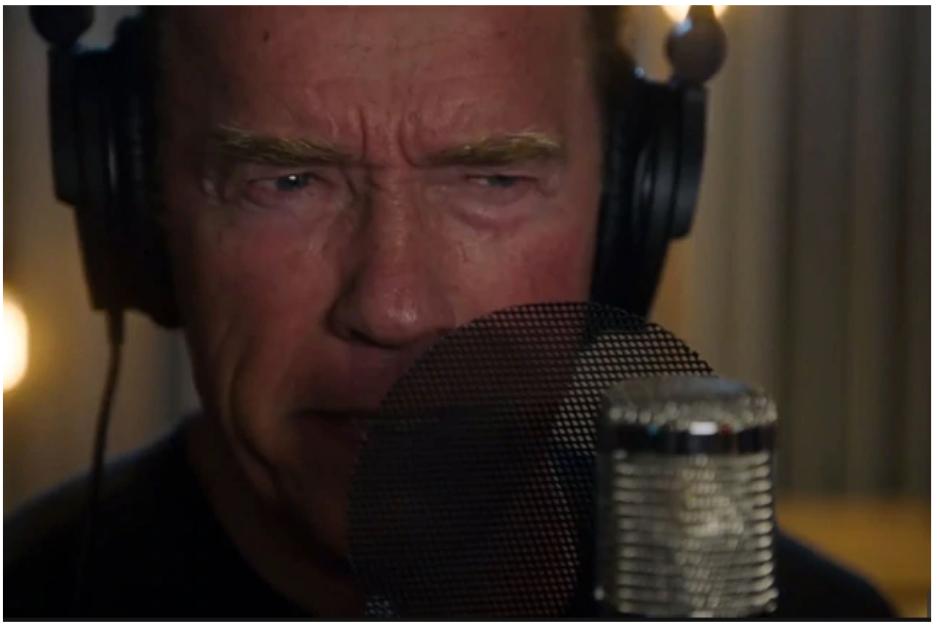 Esta nueva faceta sorprendió a sus millones de fans. (Foto: Youtube)