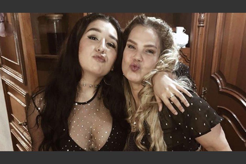 Romina Marcos posó sin ropa y enloqueció a todos en sus redes. (Foto: Instagram)