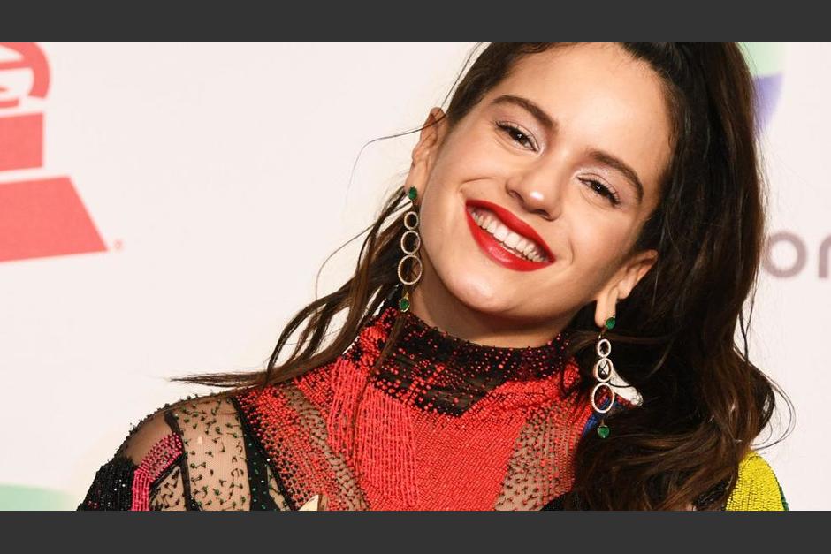 Rosalía no dejó nada a la imaginación. (Foto: AFP) 