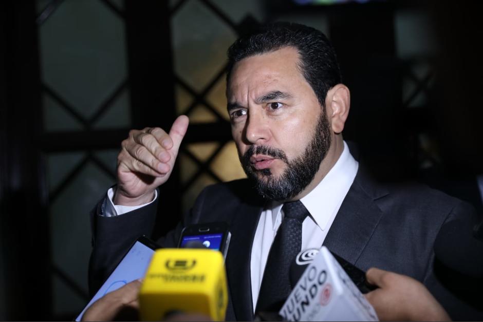 El presidente Jimmy Morales asegura que sus empresas, entre ellas Moralejas donde representaba varios personajes, perdieron plusvalía por su participación en la Presidencia. (Foto: AGN)