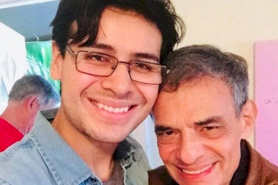 Un amigo cercano de José José señaló que debe ser investigado. (Foto: Instagram) 