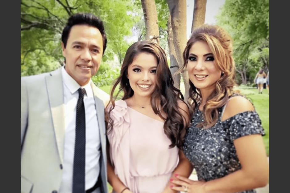 Sara Ángel tienen un gran parecido con su padre. (Foto: Instagram) 