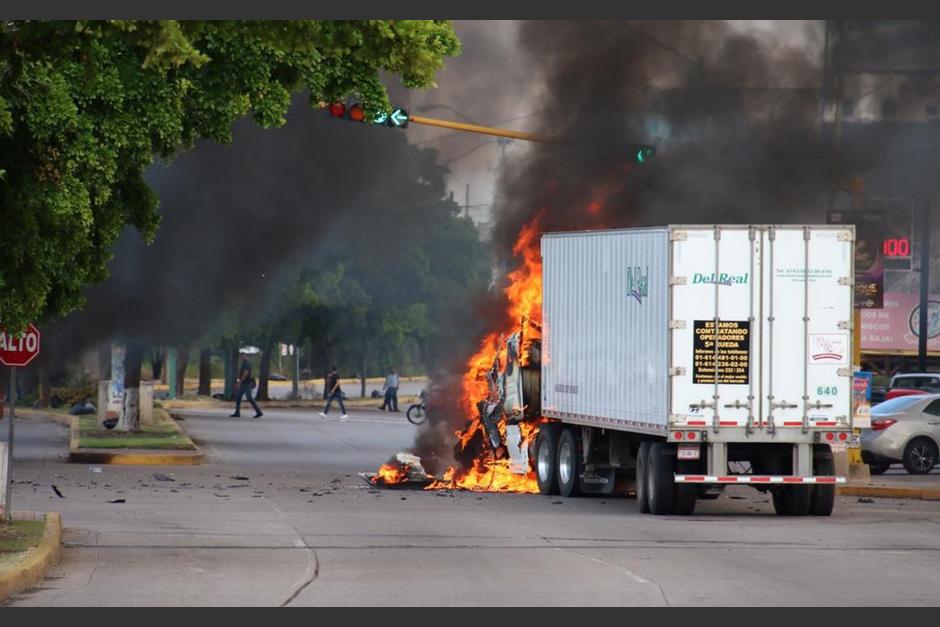 Un hijo de Joaquín "El Chapo" Guzmán fue detenido este jueves en Culiacán, lo que motivó los enfrentamientos. (Foto: AFP) 