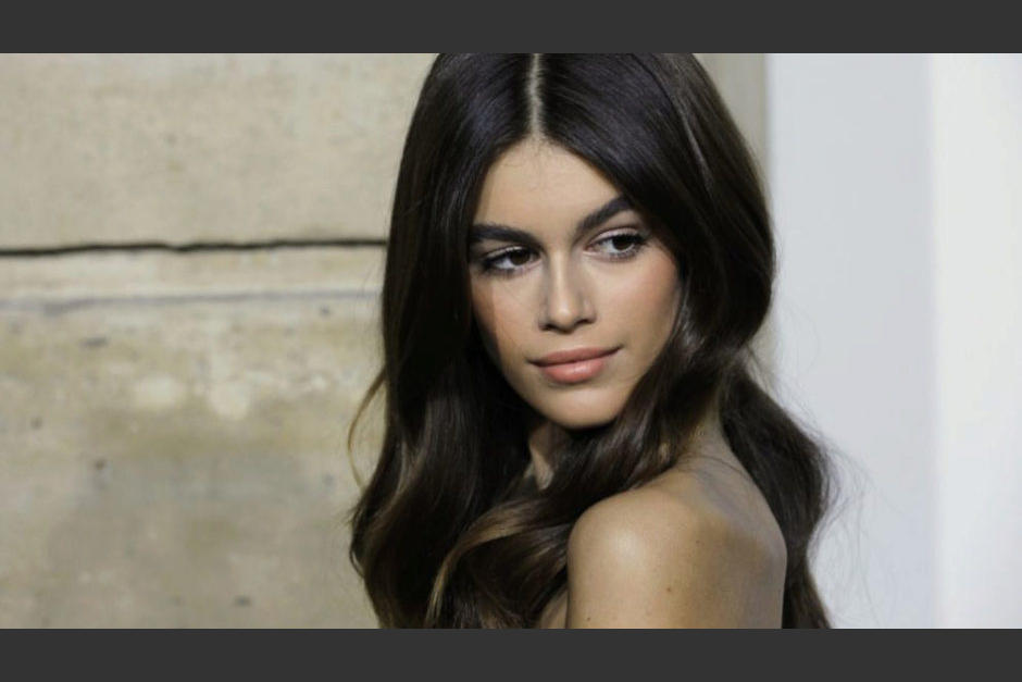 Kaia Gerber, la hija de Cindy Crawford incendió Instagram con su último posado. (Foto: Instagram)