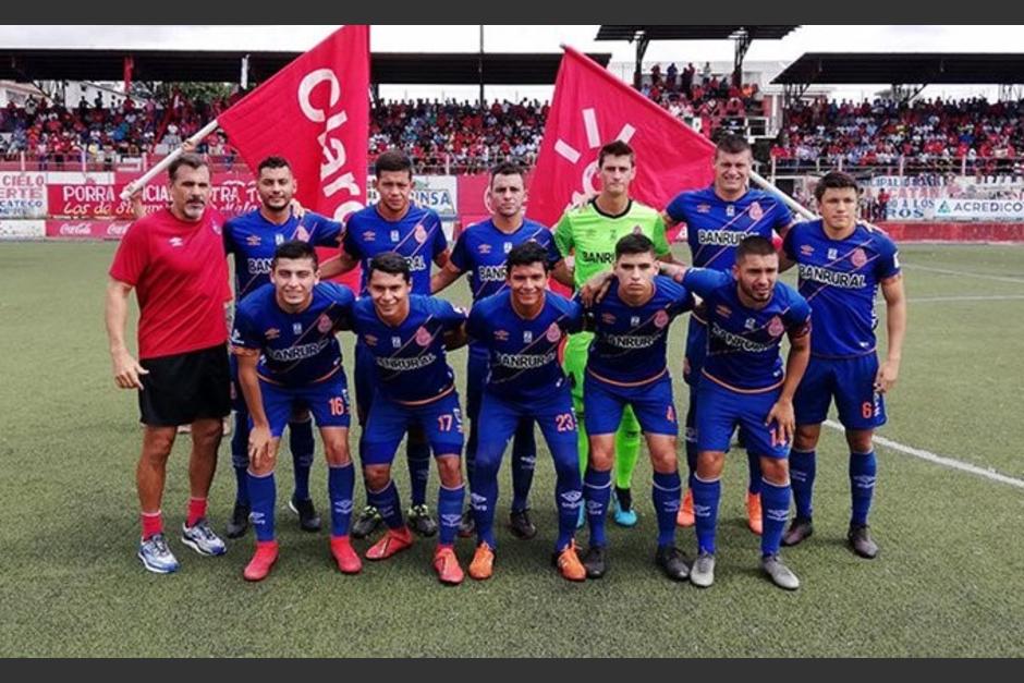 El cuadro titular de Municipal en su visita al estadio Santa Lucía. (Foto: Camino Al Estadio)