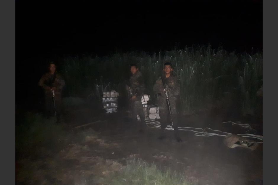 Un enfrentamiento armado se produjo entre supuestos narcotraficantes y agentes del Ejército. (Foto: Mindef)