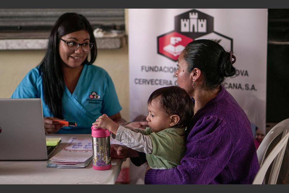 Un gran número de pacientes fueron evaluados durante la primera jornada. (Foto: Soy502)