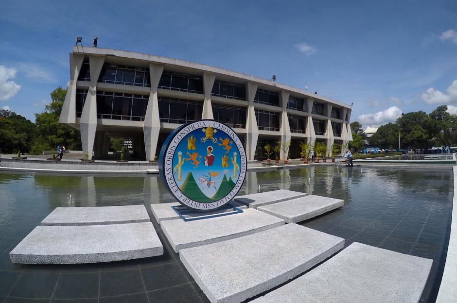 El programa busca apoyar a los estudiantes con excelente rendimiento académico. (Foto: Fredy Hernández/Soy502)