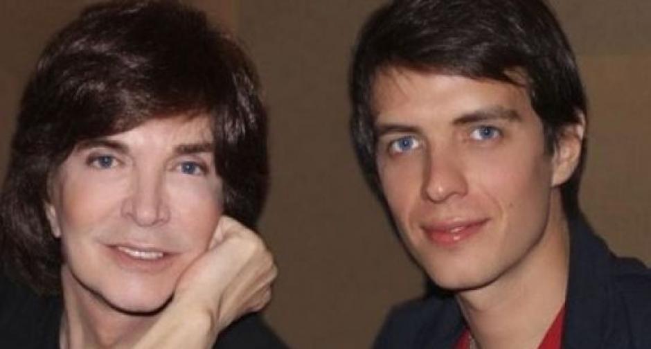 Su historia no fue la mejor, pero Camilo Jr. heredó lo más importante de su padre, el amor a la música. (Foto Instagram)