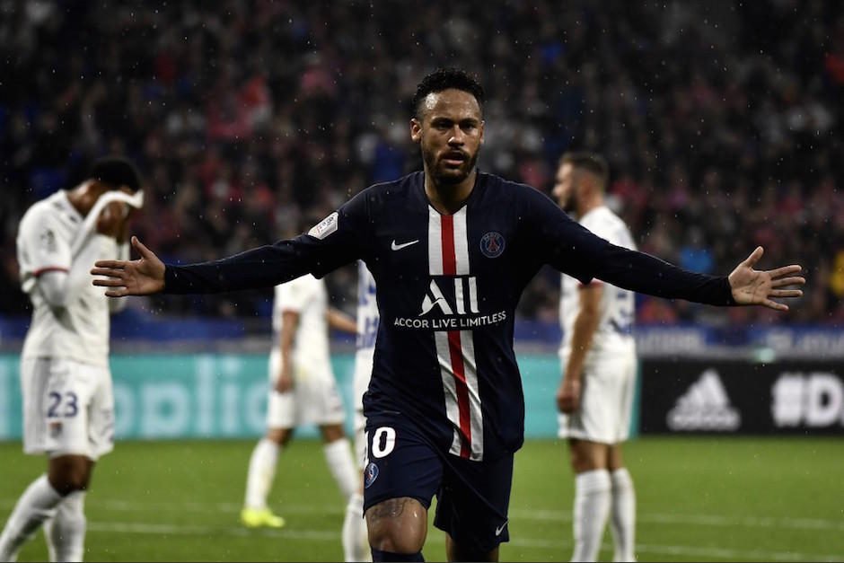 Neymar vuelve a ser figura en el PSG y marca el gol del triunfo. (Foto: AFP)