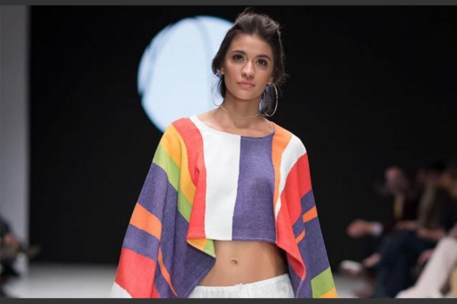 Una abogada decidió conjugar su carrera con su pasión, ahora también es diseñadora de modas. (Foto: Alejandro de León)