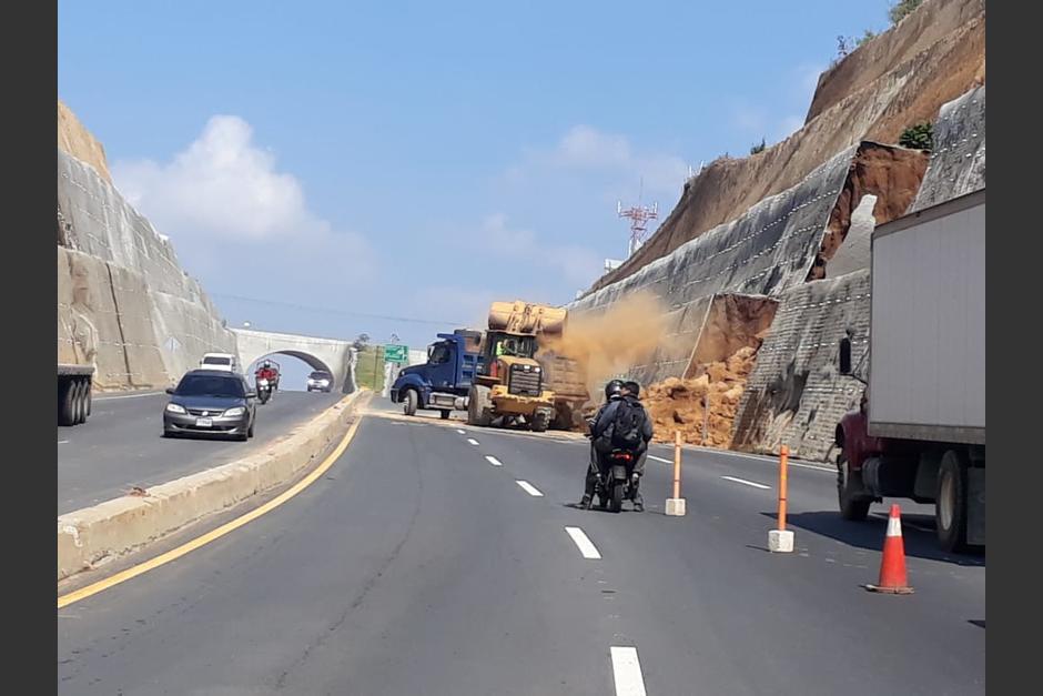 La empresa encargada de la construcción confirmó el nuevo deslizamiento. (Foto: Libramiento Chimal/Twitter) 