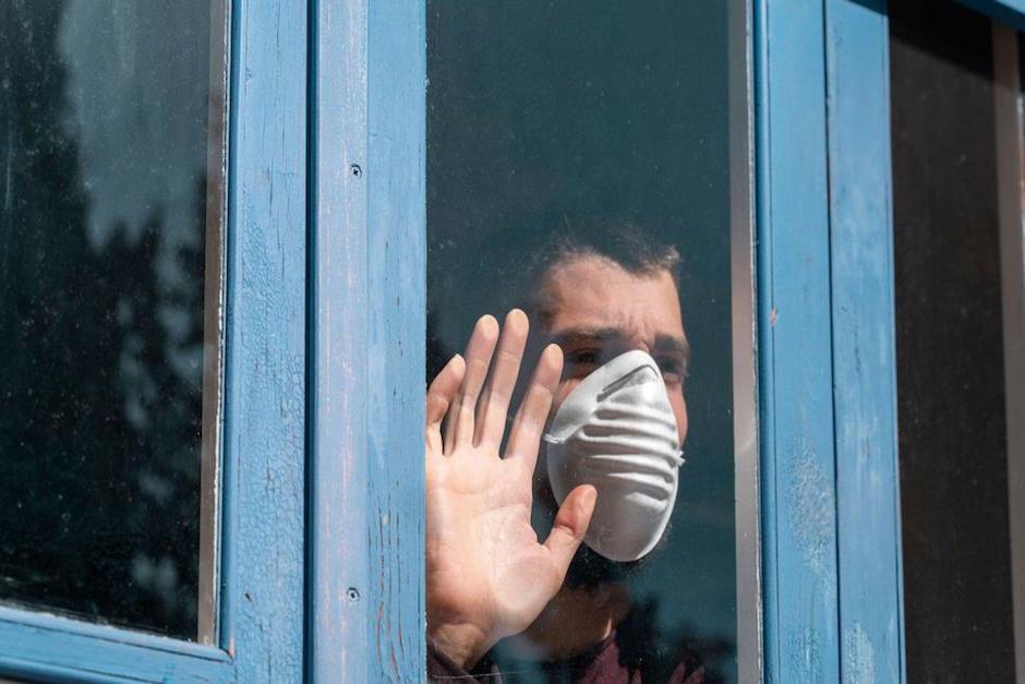 Durante la pandemia por el coronavirus, estar físicamente aislado de los demás puede afectar la salud mental (Foto: La Silla Rota)