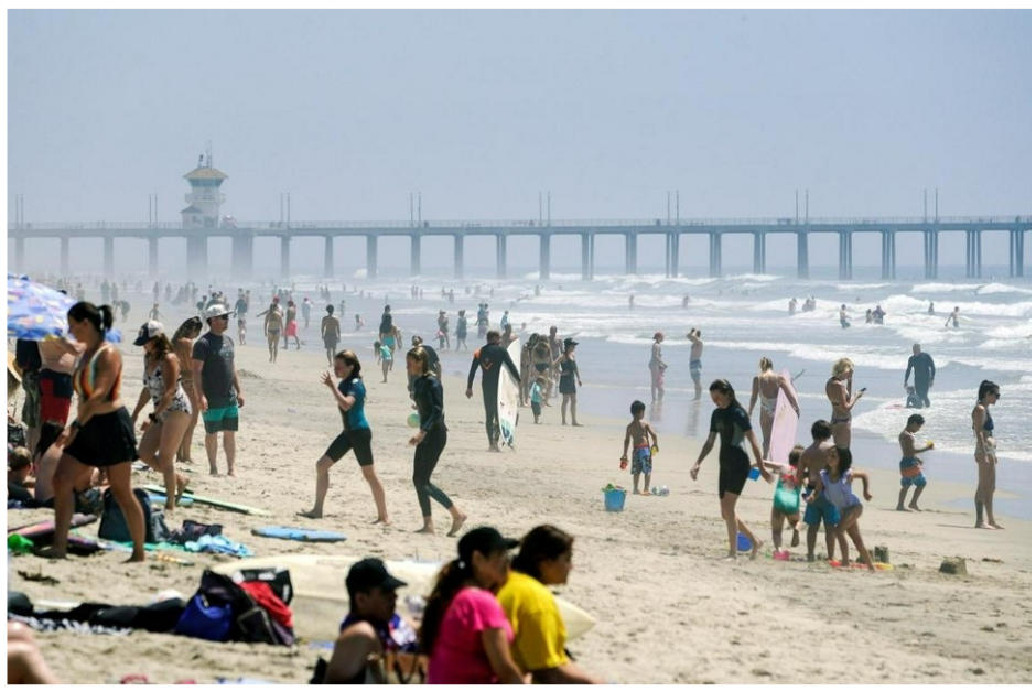 Así lucían las playas el pasado fin de semana a pesar de la pandemia del nuevo coronavirus (Foto Twitter Jaqueline Urrea)