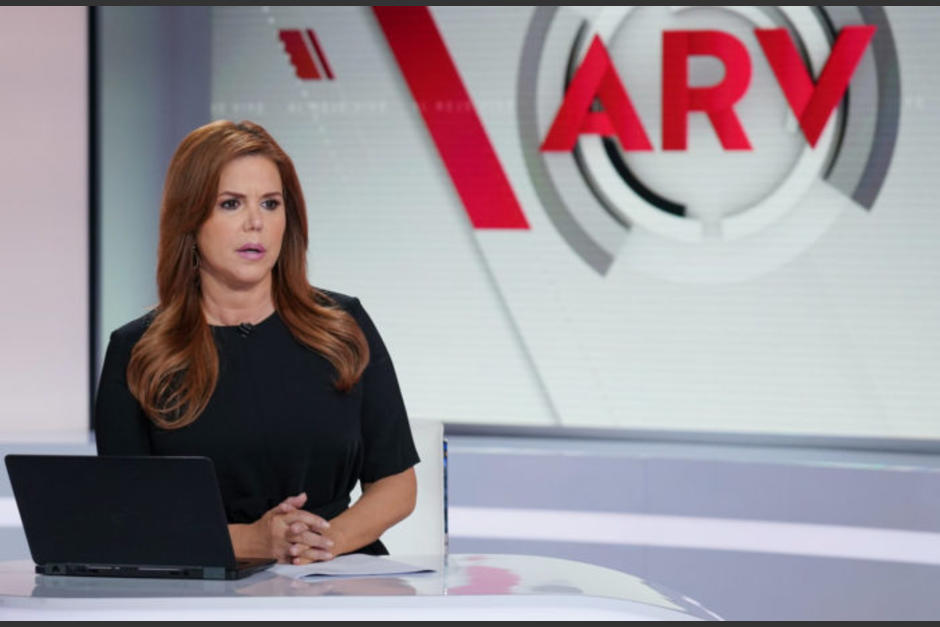 La salida de la conductora causó sorpresa e indignación. (Captura Pantalla)