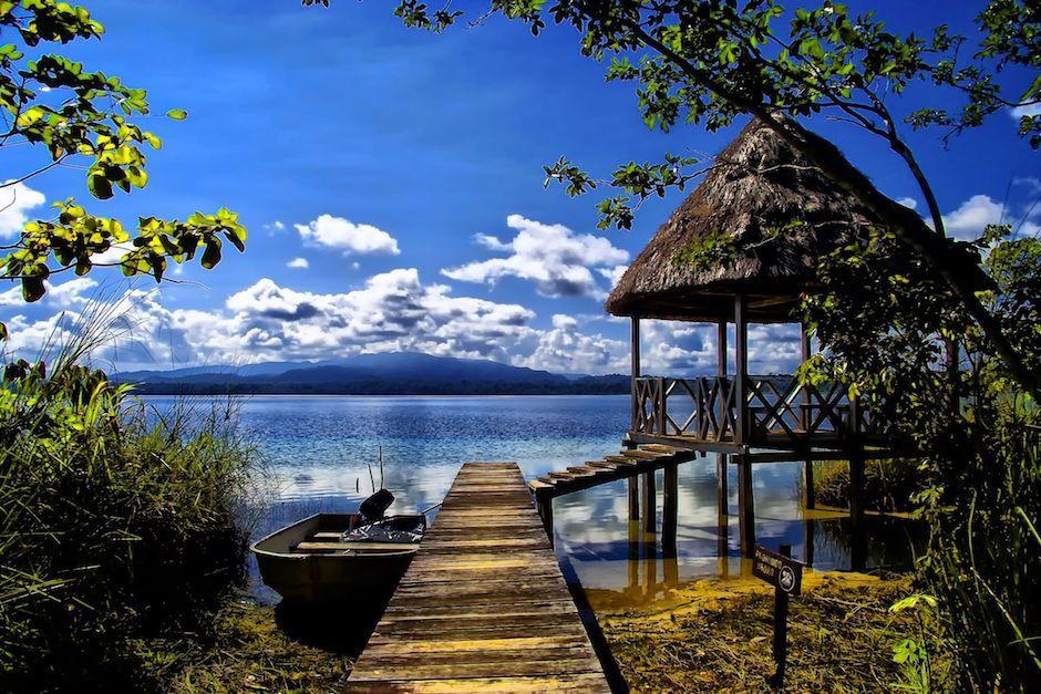 La belleza natural de la Laguna Lachuá alberga infinidad de especies de animales. (Foto: Sandra Esteban)