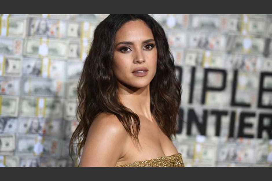 Adria Arjona es un éxito alrededor el mundo y enamora a muchos. (Foto: Afp)