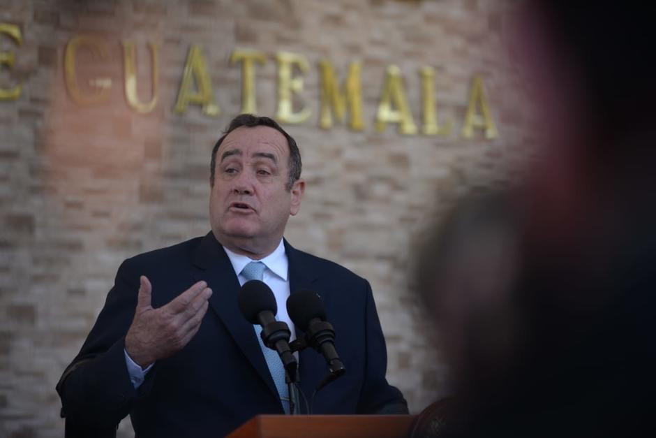 Alejandro Giammattei nombró a Oscar Dávila para que dirija la Comisión Anticorrupción. (Foto: Wilder López/Soy502)