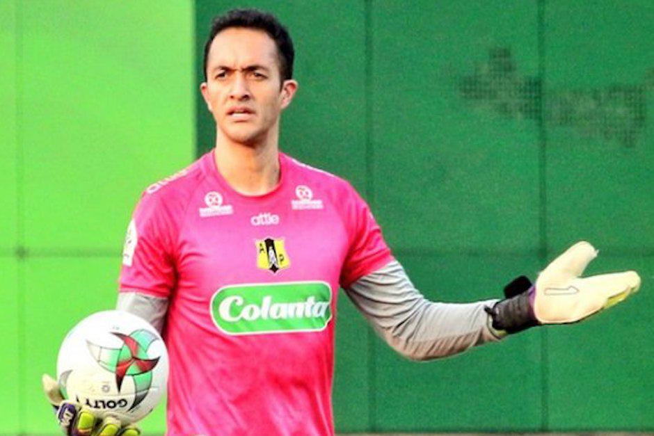 Ricardo Jerez, portero de Alianza Petrolera, atajó un penalti en el triunfo de su equipo, 2-0, de visita frente al Cúcuta Deportivo. (Foto: Win Sport)