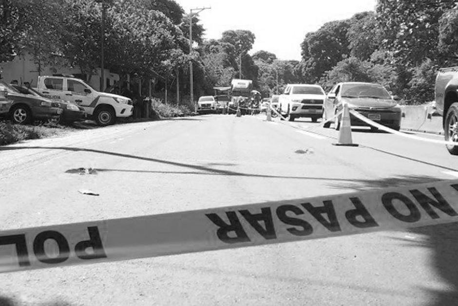 Una persona falleció en un accidente de tránsito, varias personas resultan gravemente heridas. (Foto: Bomberos Voluntarios)